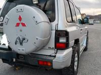 Usata Mitsubishi Pajero 2000 Grigio SUV