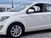 Usata Hyundai i20 Edition 75 CV (55 kW) 2012 Bianco Utilitaria