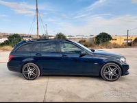 Second-hand Mercedes C220 170 CP (125 kW) 2011 Albastru Break