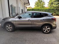 Usata Nissan Qashqai 115 CV (84 kW) 2018 Grigio SUV