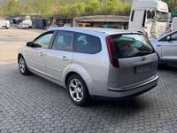 Usata Ford Focus S 90 CV (66 kW) 2007 Grigio Station wagon