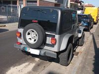 Usata Jeep Wrangler 149 CV (109 kW) 2005 Grigio SUV