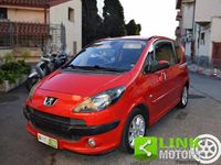 Usata Peugeot 1007 73 CV (53 kW) 2006 Rosso Monovolume