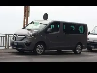 Usata Opel Vivaro 120 CV (88 kW) 2015 Grigio Monovolume