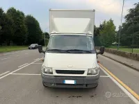 Usata Ford Transit 125 CV (91 kW) 2004 Bianco Furgone
