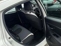 Usata Lancia Ypsilon 69 CV (50 kW) 2015 Bianco Utilitaria