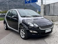 Begagnad Smart ForFour Pulse 75 HK (55 kW) 2006 Svart Halvkombi