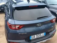 Usata Kia Stonic 100 CV (73 kW) 2020 Bluazzurro SUV