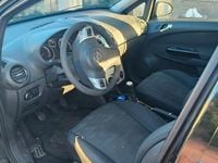 Usata Opel Corsa 69 CV (50 kW) 2011 Utilitaria