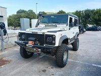 Usata Land Rover Defender 122 CV (89 kW) 1999 Bianco SUV