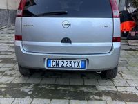 Usata Opel Meriva 101 CV (74 kW) 2004 Grigio Monovolume