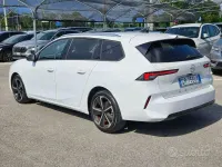 Usata Opel Astra Business Elegance 131 CV (96 kW) 2023 Bianco Utilitaria