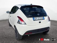 Usata Lancia Ypsilon Gold 70 CV (51 kW) 2023 Bianco Utilitaria