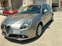 Usata Alfa Romeo Giulietta Super 120 CV (88 kW) 2016 Grigio Utilitaria