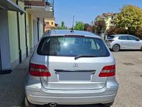 Usata Mercedes B200 140 CV (102 kW) 2008 Monovolume