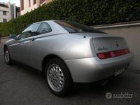 Usata Alfa Romeo GTV Lusso 150 CV (110 kW) 1995 Grigio Coupé
