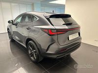 Usata Lexus NX450h+ 309 CV (227 kW) 2023 Sonic grey met SUV