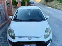 Usata Fiat Punto Evo 77 CV (56 kW) 2011 Bianco Utilitaria