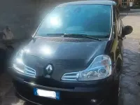Usata Renault Grand Modus Expression 75 CV (55 kW) 2011 Nero Monovolume