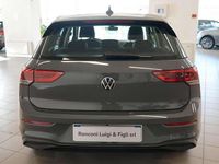Usata VW Golf VIII Life 116 CV (85 kW) 2022 Dolphin grey Berlina