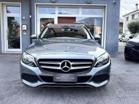 Usata Mercedes C220 Premium 170 CV (125 kW) 2018 Grigio Station wagon