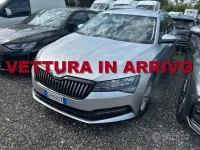 Usata Skoda Superb 150 CV (110 kW) 2022 Grigio Station wagon