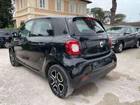 Usata Smart ForFour 71 CV (52 kW) 2018 Nero Utilitaria