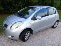 Usata Toyota Yaris 90 CV (66 kW) 2008 Grigio Utilitaria