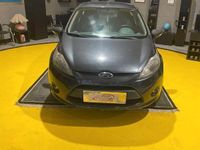 Usata Ford Fiesta 96 CV (70 kW) 2009 Grigio chiaro Utilitaria