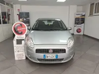 Usata Fiat Grande Punto Dynamic 89 CV (65 kW) 2009 Giallo Utilitaria