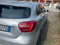 Usata Mercedes A180 109 CV (80 kW) 2014 Argento Berlina