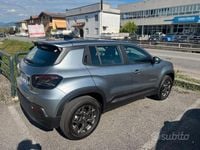 Usata Jeep Avenger 101 CV (74 kW) 2023 Grigio SUV