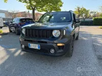 Usata Jeep Renegade Night Eagle 131 CV (96 kW) 2022 Grigio SUV