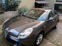 Usata Alfa Romeo Giulietta Exclusive 105 CV (77 kW) 2013 Grigio Berlina