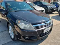 Usata Opel Astra Club 101 CV (74 kW) 2004 Nero Berlina