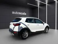 Usata Kia Stonic Urban 84 CV (61 kW) 2021 Bianco SUV