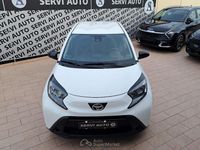 Usata Toyota Aygo X Active 72 CV (52 kW) 2022 Bianco SUV
