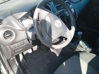 Usata Fiat Grande Punto 75 CV (55 kW) 2015 Bianco Utilitaria