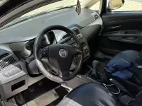 Usado Fiat Punto 77 CV (56 kW) 2009 Negro Utilitario
