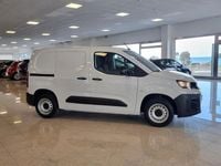 Usata Peugeot Partner Premium 131 CV (96 kW) 2022 Bianco Monovolume