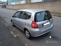 Usata Honda Jazz 78 CV (57 kW) 2003 Grigio Utilitaria