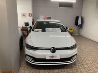 Usata VW Golf VIII Life 110 CV (80 kW) 2024 Bianco Berlina