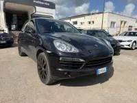 Usata Porsche Cayenne 245 CV (180 kW) 2012 Nero SUV