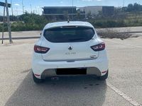 Begagnad Renault Clio IV GT-Line 110 HK (80 kW) 2017 Vit Sedan