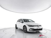 Usata VW Golf VIII Life 110 CV (80 kW) 2021 Bianco Utilitaria