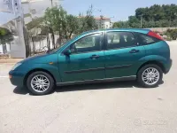 Usata Ford Focus 100 CV (73 kW) 2001 Berlina