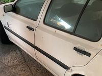 Usata VW Golf V 2007 Bianco Berlina