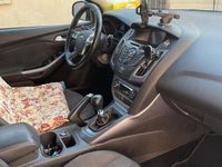 Usata Ford Focus 115 CV (84 kW) 2014 Nero Station wagon