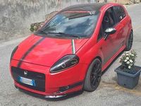 Usata Fiat Grande Punto Sport 90 CV (66 kW) 2008 Rosso Utilitaria