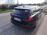 Usata Volvo V60 150 CV (110 kW) 2020 Nero Station wagon